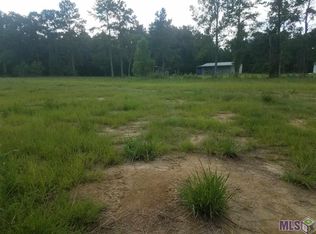 1 E Five Lebeau Rd, Saint Amant, LA 70774