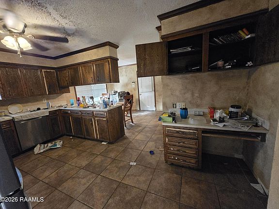 4th image of 104 Rue Le Bois