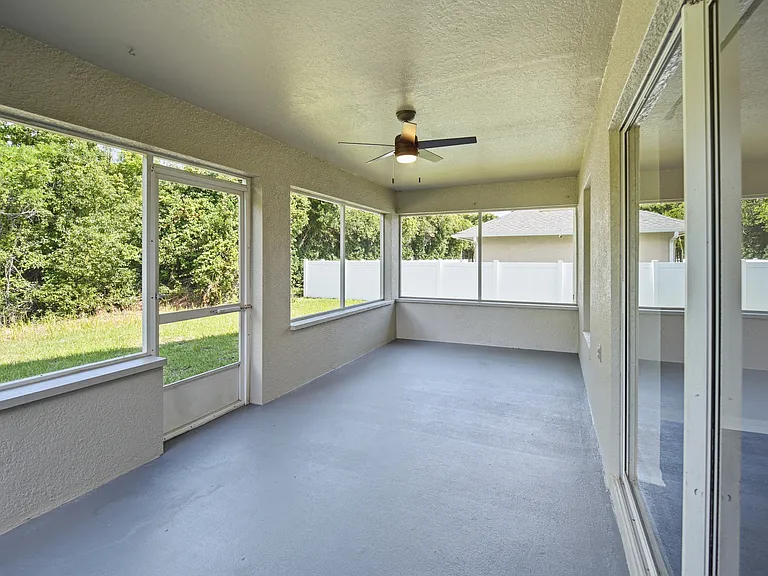 2368 Sweetwater Blvd — Photo 24