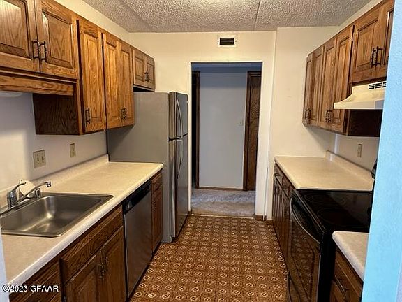 2nd image of 2200 S 29th St Unit 61S