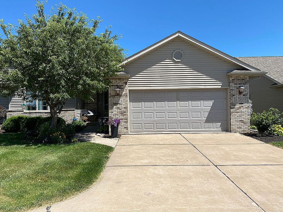 1112 W Le Claire Rd. Eldridg