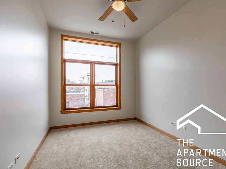 509 N Racine Ave #2N — Photo 11