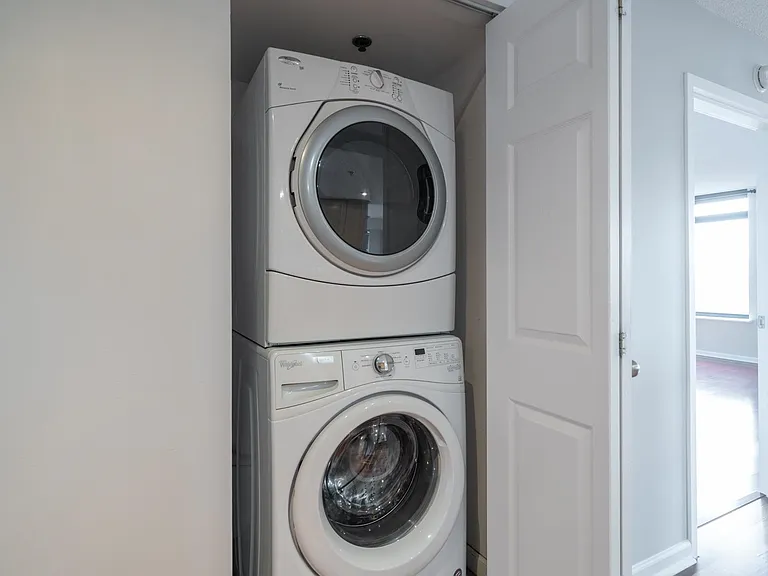 700 1st St #8H — Photo 19