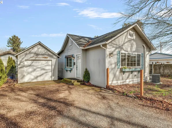 123 NW 11th St, Gresham, OR 97030