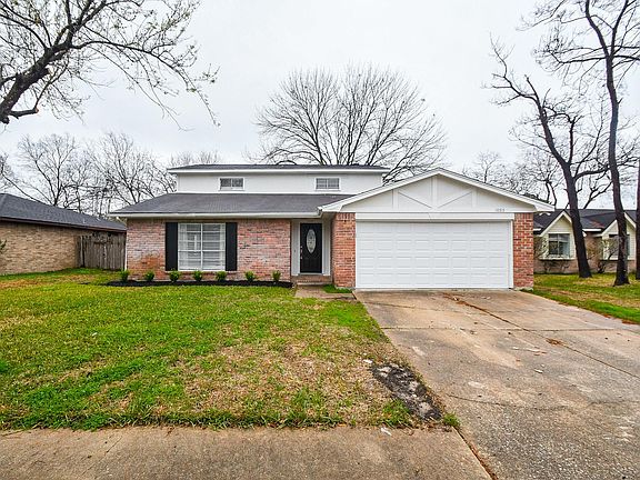 3rd image of 10315 Paintbrush Ln