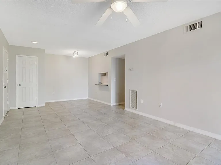 3244 S Semoran Blvd #24 — Photo 3