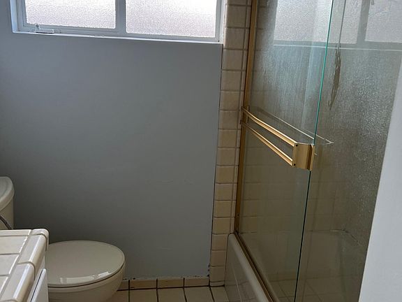 2nd image of 3920 Apache Ave #1