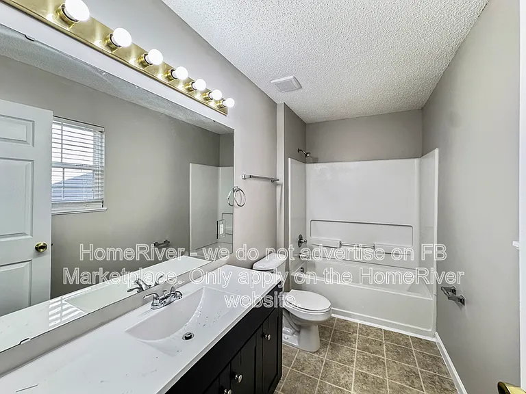 733 Elderberry Ln — Photo 10