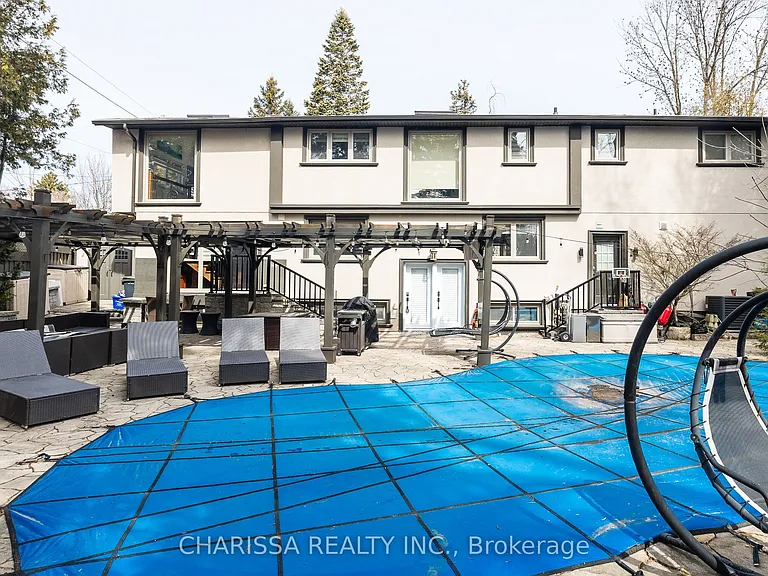 60 Belvedere Dr — Photo 49