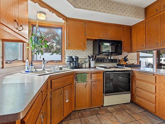 4th image of 2509 E Ramsey Ave