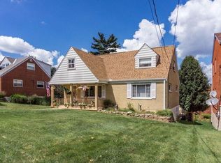 5254 Highview Dr, Cincinnati, OH 45238