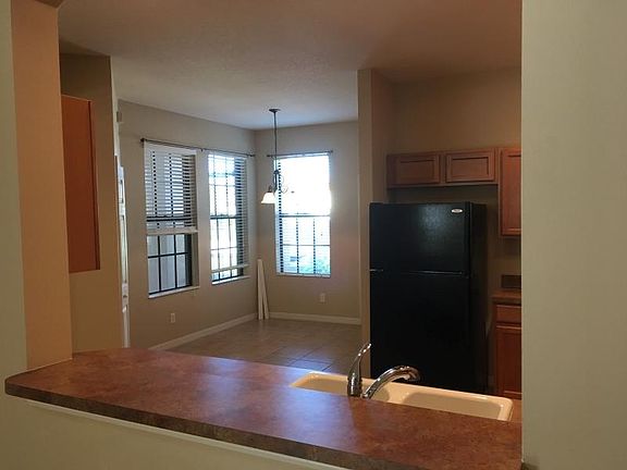 5th image of 1576 Maseno Dr