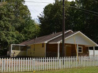 197 Midway Rd, SEWANEE, TN 37375