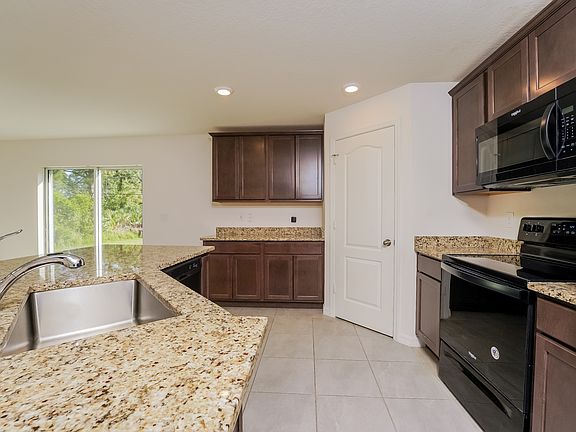 5th image of 1167 Walden Blvd SE