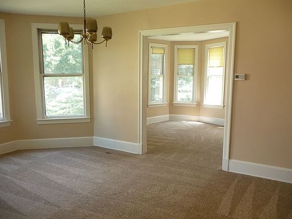 5th image of 3832 N Kedvale Ave