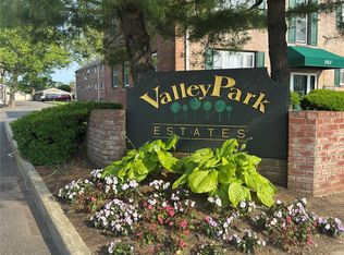 1079 Hunter Ave APT 1, Valley Stream, NY 11580