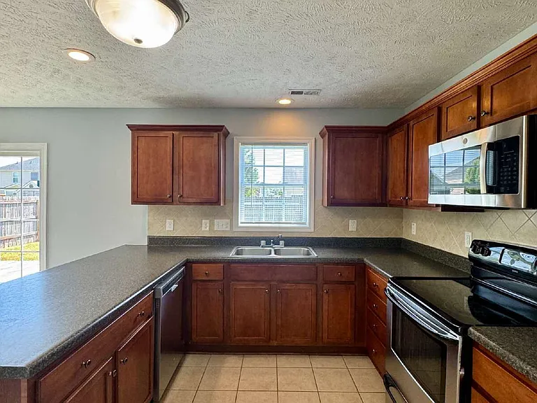 231 Brightwood Dr — Photo 24