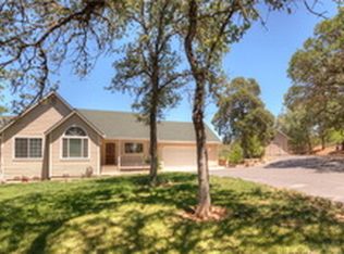 20172 Honey Hill Dr, Hidden Vl Lk, CA 95467