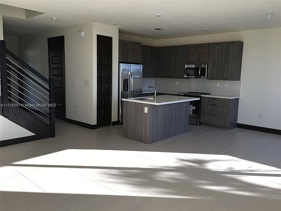 4th image of 15686 NW 91st Ct #15686