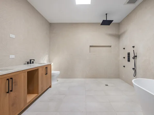 1423 Park Place image 13 of 15