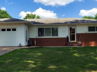 213 S Scandia St, Alpha, IL 61413