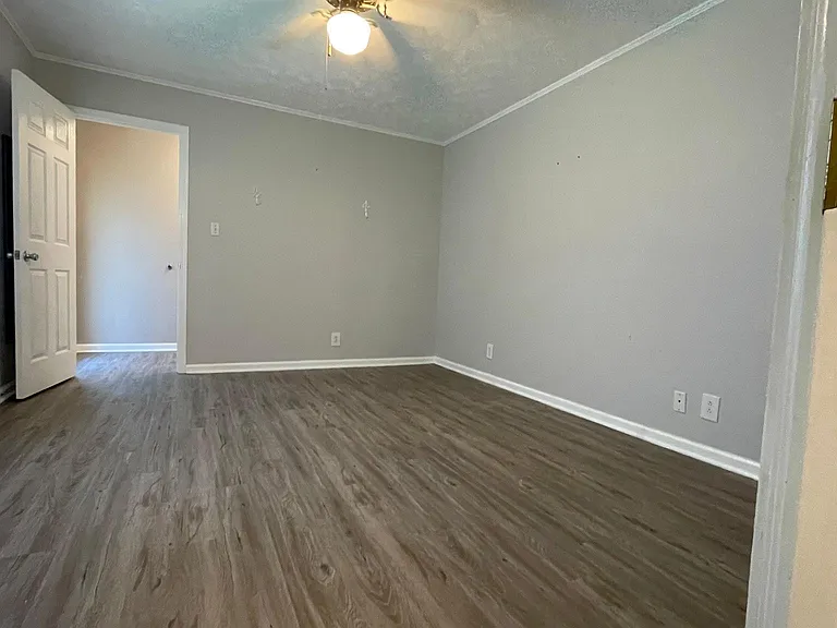 1116 Robinson Rd — Photo 13