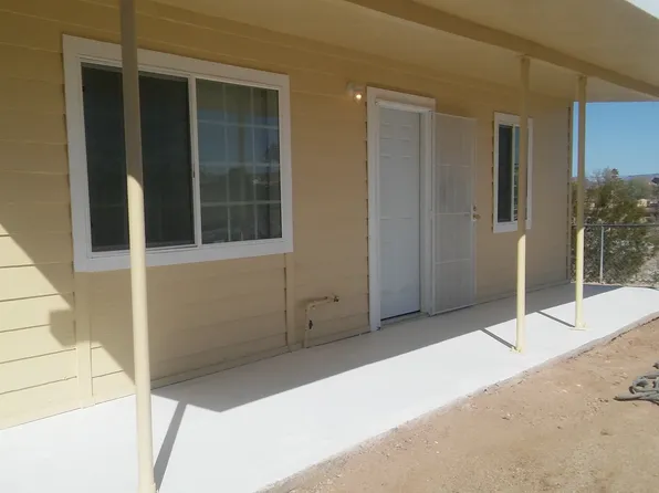 517 Pioneer St, Barstow, CA 92311