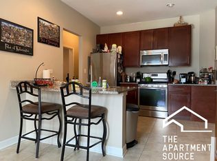 1811 N Clybourn Ave #1A, Chicago, IL 60614