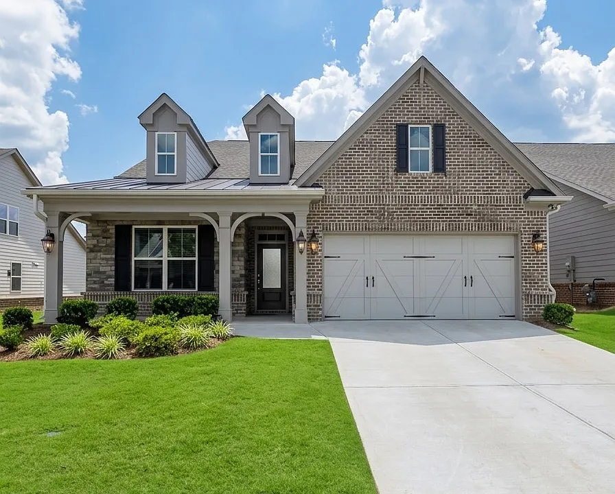384 Yardley Ln