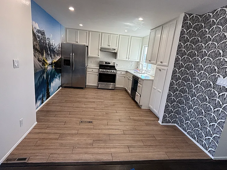 1752 Lane St — Photo 11