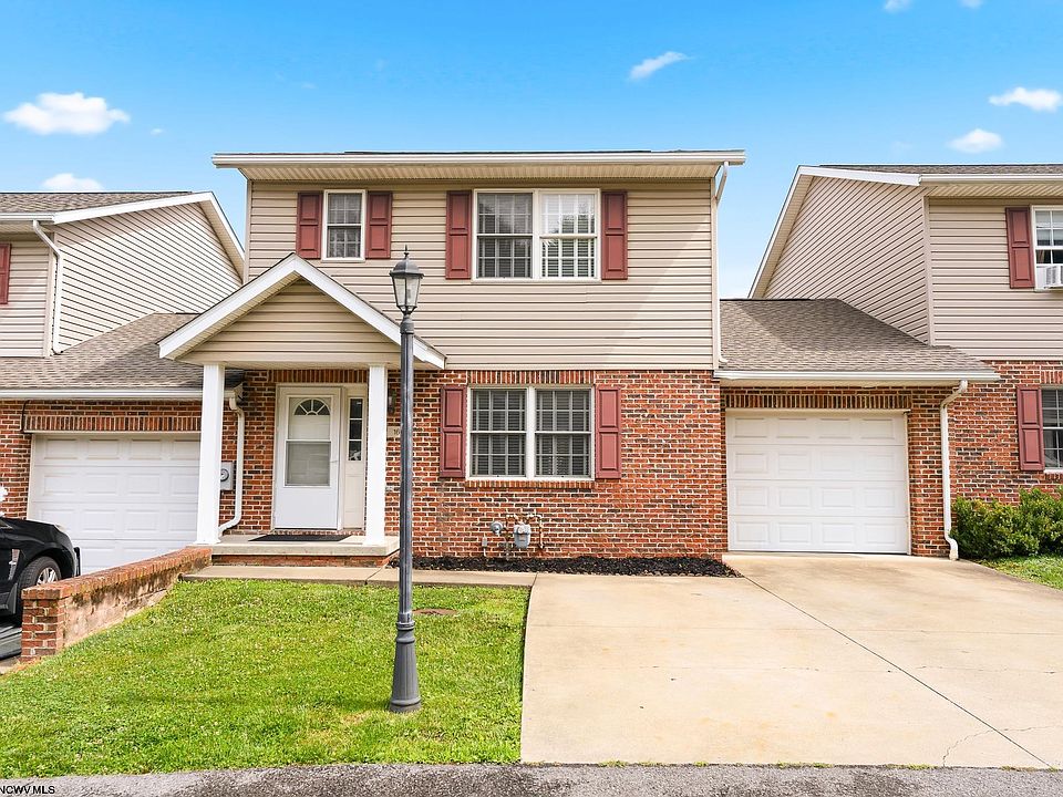 1st image of 163 Meadow Ridge Dr