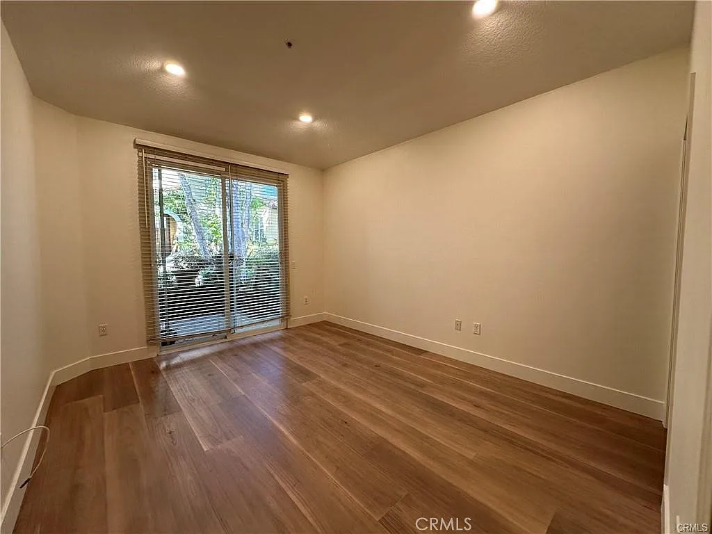2 bed, 1154 sqft, $5,600 — Photo 4