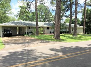 2116 Country Club Rd, Tupelo, MS 38804