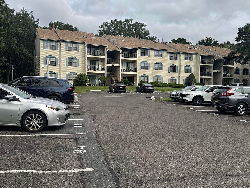 1st image of 79 Federal Ct #79