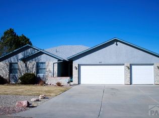 227 W Archer Dr, Pueblo West, CO 81007