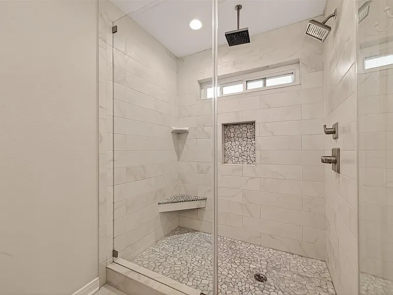 14507 Ravenhurst Ln — Photo 43