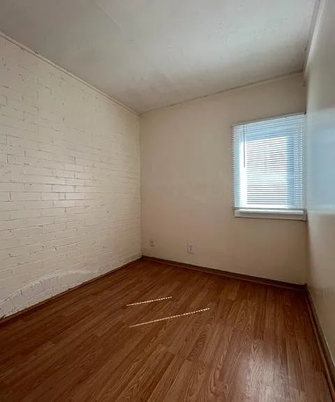 Southeast small bedroom