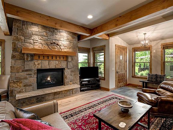 4th image of 1315 Turning Leaf Ct
