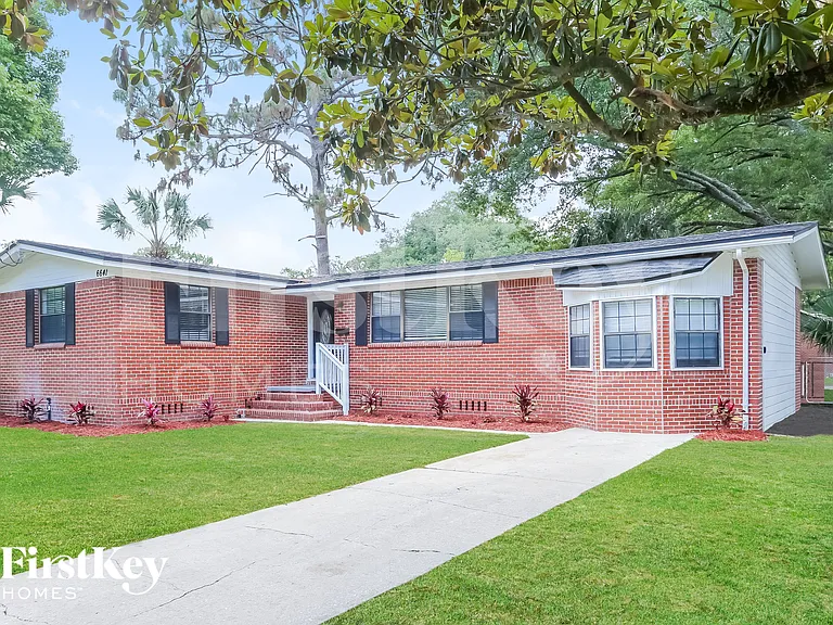 6641 Pine Summit Dr — Photo 2