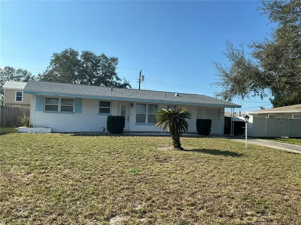 7998 115th St, Seminole, FL 33772