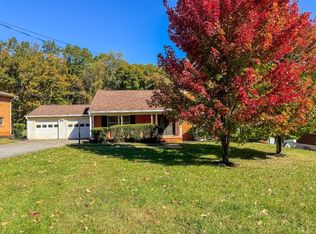 193 Daniels Dr, Madison Heights, VA 24572