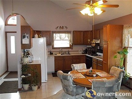 Entry, Kitchen and Dining