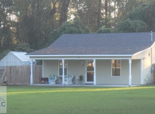 241 Dunlevie Rd, Allenhurst, GA 31301