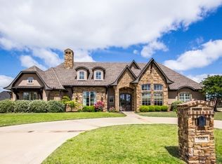 150 Alexis Dr, Longview, TX 75605