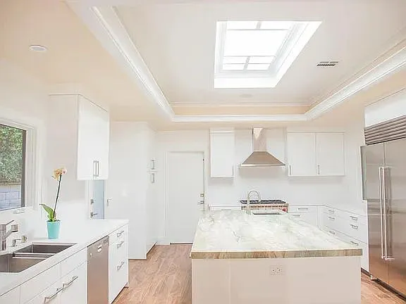 17965 Seabreeze Dr — Photo 10