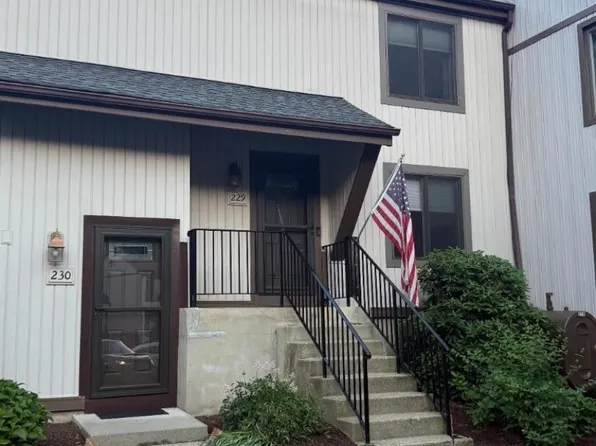 13229 Dell Pl, Stanhope Boro, NJ 07874