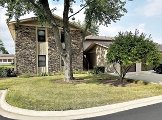 5880 Rembrandt Ct UNIT A, Hanover Park, IL 60133