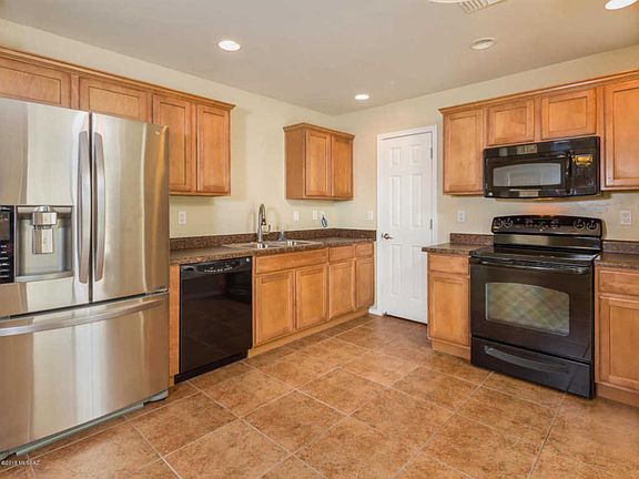 5th image of 6054 S Hawks Hollow Ct