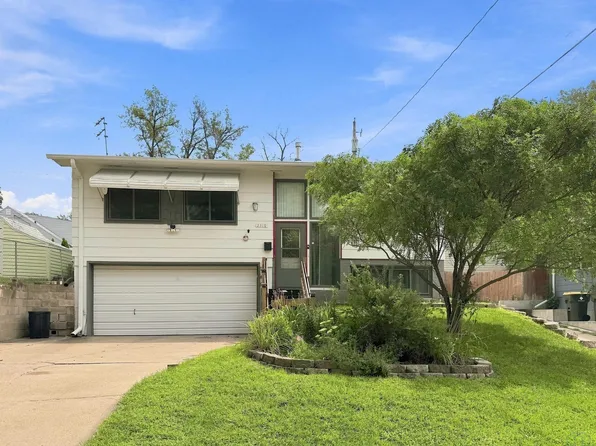 2310 S Cornelia St, Sioux City, IA 51106