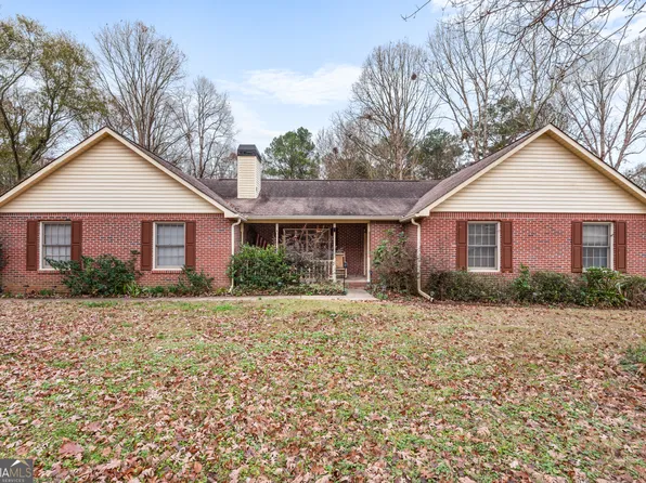 102 Hayes Cir, Rex, GA 30273